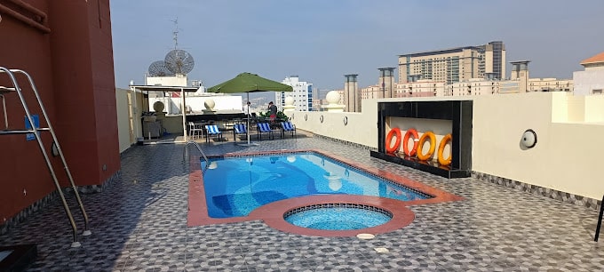 پرل سوئیس دبی